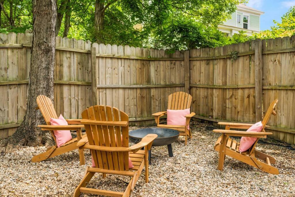 Bright + New - Fire Pit - Hammock - 3 Bd Villa Raleigh Exterior photo
